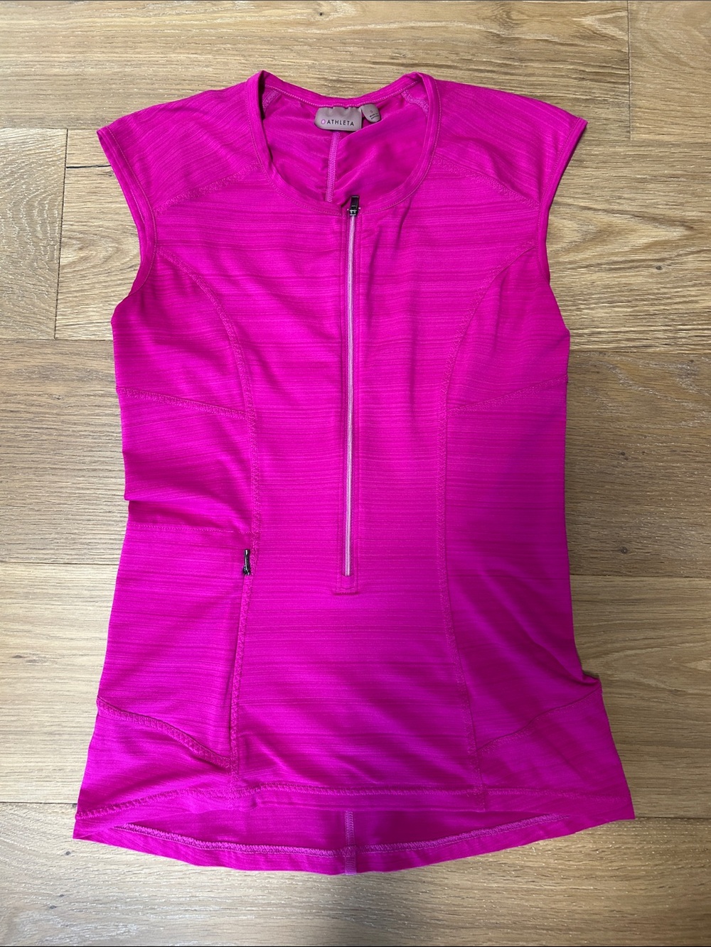 Athleta Hot Pink Pacifica contour tank top size S like new